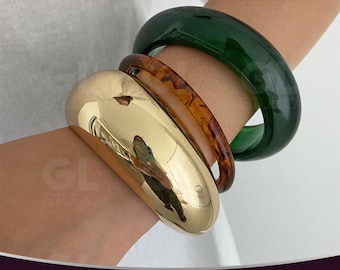 Pulsera ancha, brazalete de resina, pulsera gruesa de resina, brazalete de aleación, joyería vintage, resina orgánica tallada, brazalete llamativo, joyería apilable
