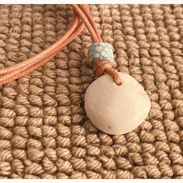 Necklace Pukaseashell