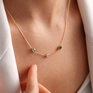 Family Birthstone Necklace, Custom Family Necklace, Gemstone Necklace, Birthstone Jewelry, Personalized Gifts For Mom, Gift For Here