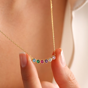 Family Birthstone Necklace, Birthstone Gifts, Custom Family Necklace, Birthstone Jewelry, Personalized Gifts For Mom, Gift For Here