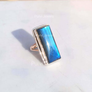 Baguette Blue Labradorite Ring: 925 Sterling Silver Gemstone