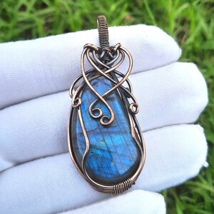 Wire Wrapped Pendant, Labradorite Pendant, Gemstone Pendant, Copper Wire Wrapped Handmade Pendant Necklace Jewelry, Copper Pendant