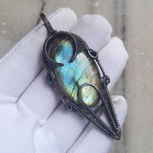 Labradorite Wire Wrapped Pendant, Gemstone Pendant, Copper Wire Wrap Handmade Labradorite Pendant Necklace Jewelry, Copper Pendant