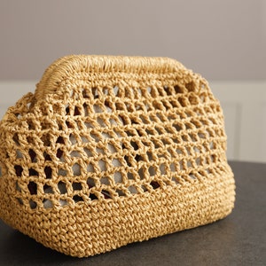 CAGE Crochet Clutch, Mini Straw Crochet Clutch BAG, Raffia Bag Coach, Natural Hand-Knitted Clutch, Woven Raffia Bag, Straw Clutch