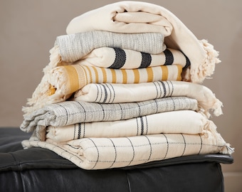 Turkish Cotton Bedspread, Oversized Handwoven Bedspread, Ivory Throw Bed Blanket, Cream Tv Throw, Big Picnic Blanket, Boho Throw Blanket