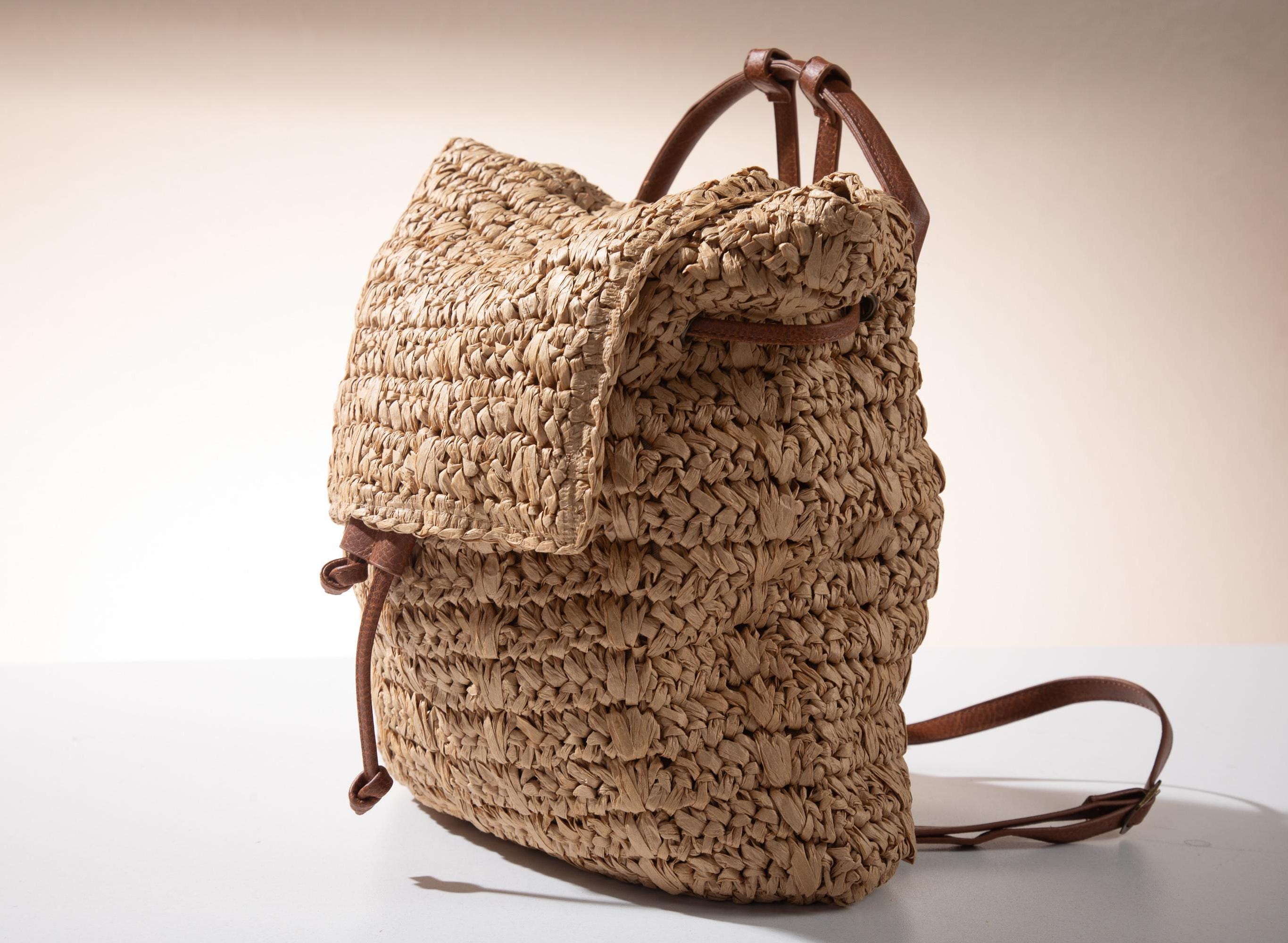 Woven Straw Backpack Tan Natural Fiber Drawstring Cylindrical Bucket Bag Boho Handmade Raffia Backpack, Straw Backpack With Leather Strap  main image 3