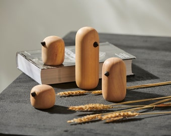 Objet décoratif en bois naturel, ensemble de 4, bois minimal, oiseau en bois, cadeau pour les enfants, décoration de table basse, cadeau bio fait main