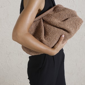Bolso de mano de rafia color capuchino, bolso de mano de paja de gran tamaño, bolso de mano de paja grande, bolso de mano de rafia marrón, bolso tejido, bolso de mano de crochet de rafia, bolso de mano