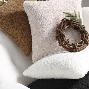 BOUCLE KISSEN Bezug, Boucle Dekokissen, Ecru Boucle Kissen, Boucle Wohnkultur, Beige Bouclé Kissen, gelockte Kissenbezug, Weihnachtsgeschenk