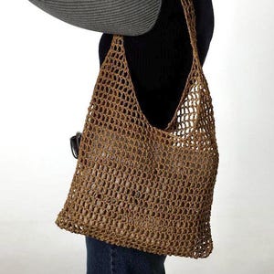 Handmade Raffia Mesh Beach Tote, Straw Natural Bag, Crochet Cage Beach Bag, Boho Summer Tote, Organic Brown Raffia Tote, Beach Handbag