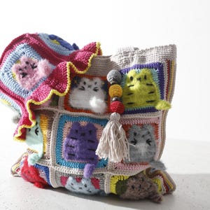Crochet Granny Square Cat Purse and Hat, Handmade Cat Motif Bag, Colorful Cute Cats Granny Afghan Bag, Knitted Cat Mom Bag, Cat Shopping Bag