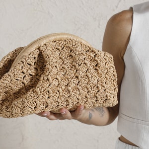 Crochet Raffia Clutch Bag, Straw Bag Clutch,  Raffia Purse BAG, Raffia Bag Coach, Natural Hand-Knitted Clutch, Crochet Raffia Bag, Straw
