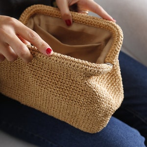 Straw Bag Clutch, MALLORY BAG, Raffia Bag Coach, Natural Hand-Knitted Clutch, Crochet Raffia Bag, Straw Clutch, Organic Clutch Bag image 6