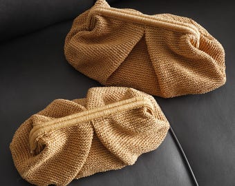 Handgemachte Clutch Tasche aus Bast, Natürliche Plissee Clutch, Umweltfreundliche gehäkelte Geldbörse, Boho Chic Handtasche, Sommer gewebte Tasche, nachhaltige Mode