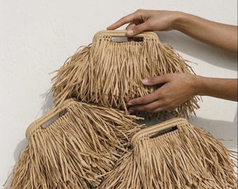 Raffia Fringe Boho Bag, Straw Crochet Purse, Raffia Handbag, Tassel Clutch Pouch, Boho Chic /NEW