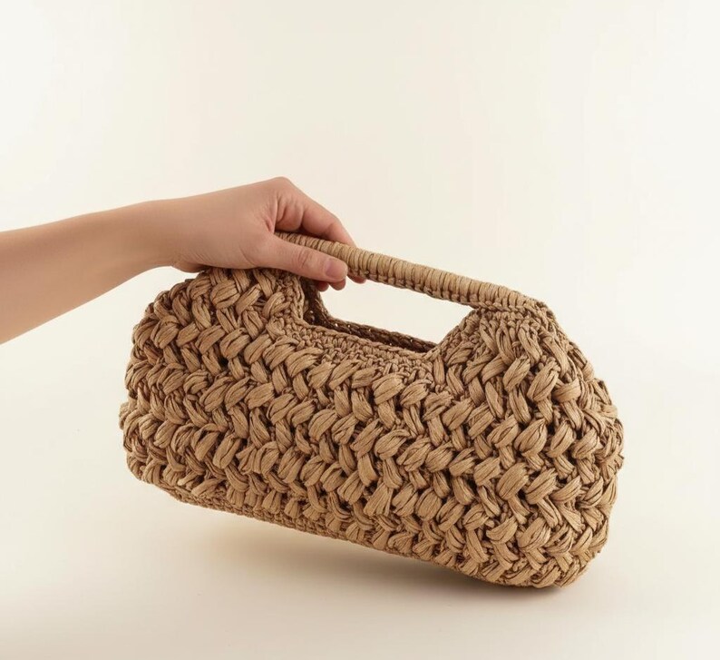 Handmade Raffia Clutch Bag: Natural Fiber Summer Pouch, Raffia Purse HandBag image 3