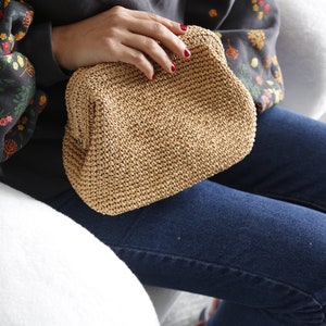 Straw Bag Clutch, MALLORY BAG, Raffia Bag Coach, Natural Hand-Knitted Clutch, Crochet Raffia Bag, Straw Clutch, Organic Clutch Bag image 8