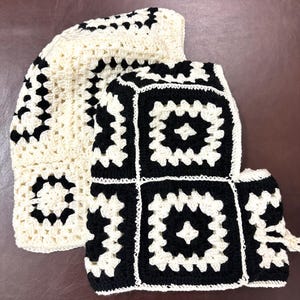 Black White Balaclava, Monogrom Balaclava, Granny Square Balaclava, Handmade Winter Hat, HandKnitted Balaclava, Unisex Black Balaclava