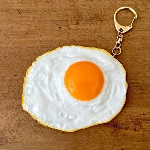 3D Egg Keychain, Egg KeyChain, Cute 3D Keychain, White Yellow Keychain, 3D Bag Tag, Design Keychain, Bag Charm