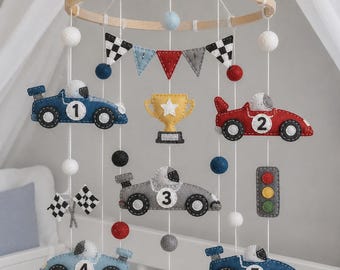 Móvil infantil con diseño de coche de carreras, móvil de fieltro hecho a mano con diseño de coche de carreras, móvil de Fórmula 1 para bebé, decoración para habitación de niño, regalo para cuna.