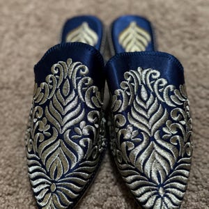 Womens Moroccan Leather Babouche Slippers, Handmade Slippers, Sheepskin Slippers, Womens Leather Slippers, Babouche, Mules, Moroccan Belgha