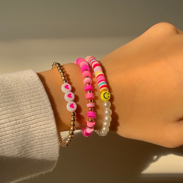 Hot Pink Preppy Bracelet Stack,Smiley face Pink Themed, Pink stacks, Happy stacks, ,Gold hearts Pearl Clay Beads,Preppy jewelry,trendy