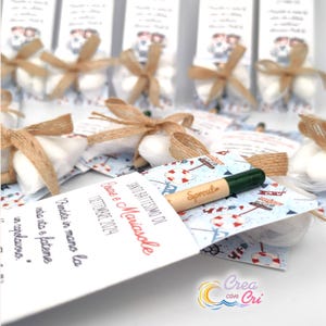 Segnalibro con Matita piantabile, tema marinaretti, adatto per Nascita, Battesimo, Comunione, Regalo feste.