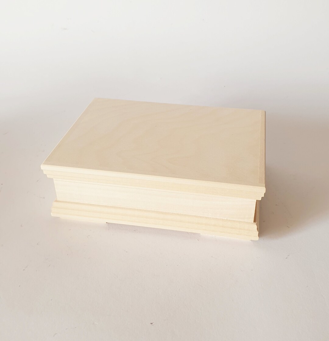 Unfinished Wooden Box With a Lid, Unpainted Wooden Box With a Lid