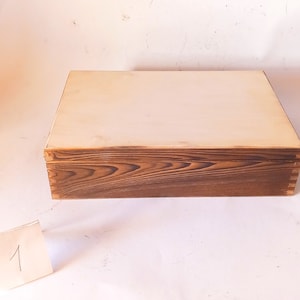Boîte en bois flammé, boîte de montre avec compartiment avec couvercle, boîte en bois non peinte, boîte inachevée pour le découpage, boîte