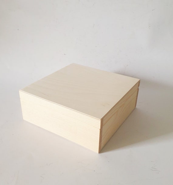 Unfinished wood boxes for cheap decoupage