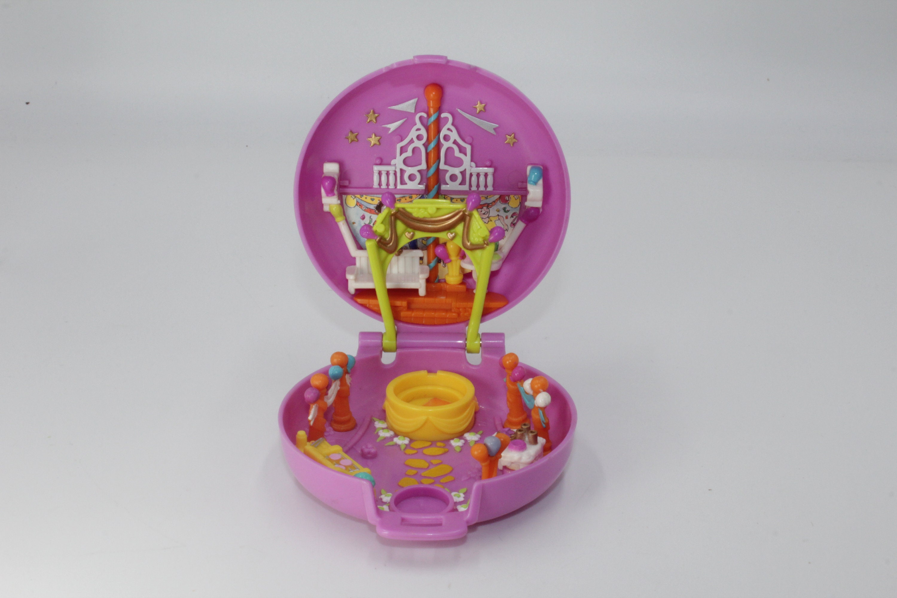 Polly sales pocket carnival