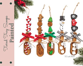 Set of 5 Wood Snowflakes , Christmas Decor, Christmas Tiered Tray, Winter  Decor, Seasonal Tiered Tray, Tiered Trays, Snowflake Decor 