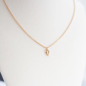 Gold Turning Leaf Necklace