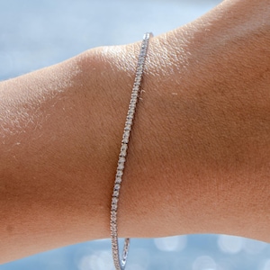 Dainty Diamond Tennis Bracelet, 1.70mm Tennis Bracelet, Natural Diamond, Solid 14kt Gold, Stacking Diamond Bracelet