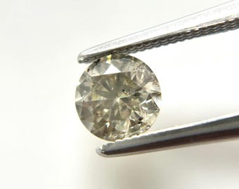 0.62CT Light Yellow Round Cut Diamond: Natural Loose Rare Diamond (5.3x3.4mm)