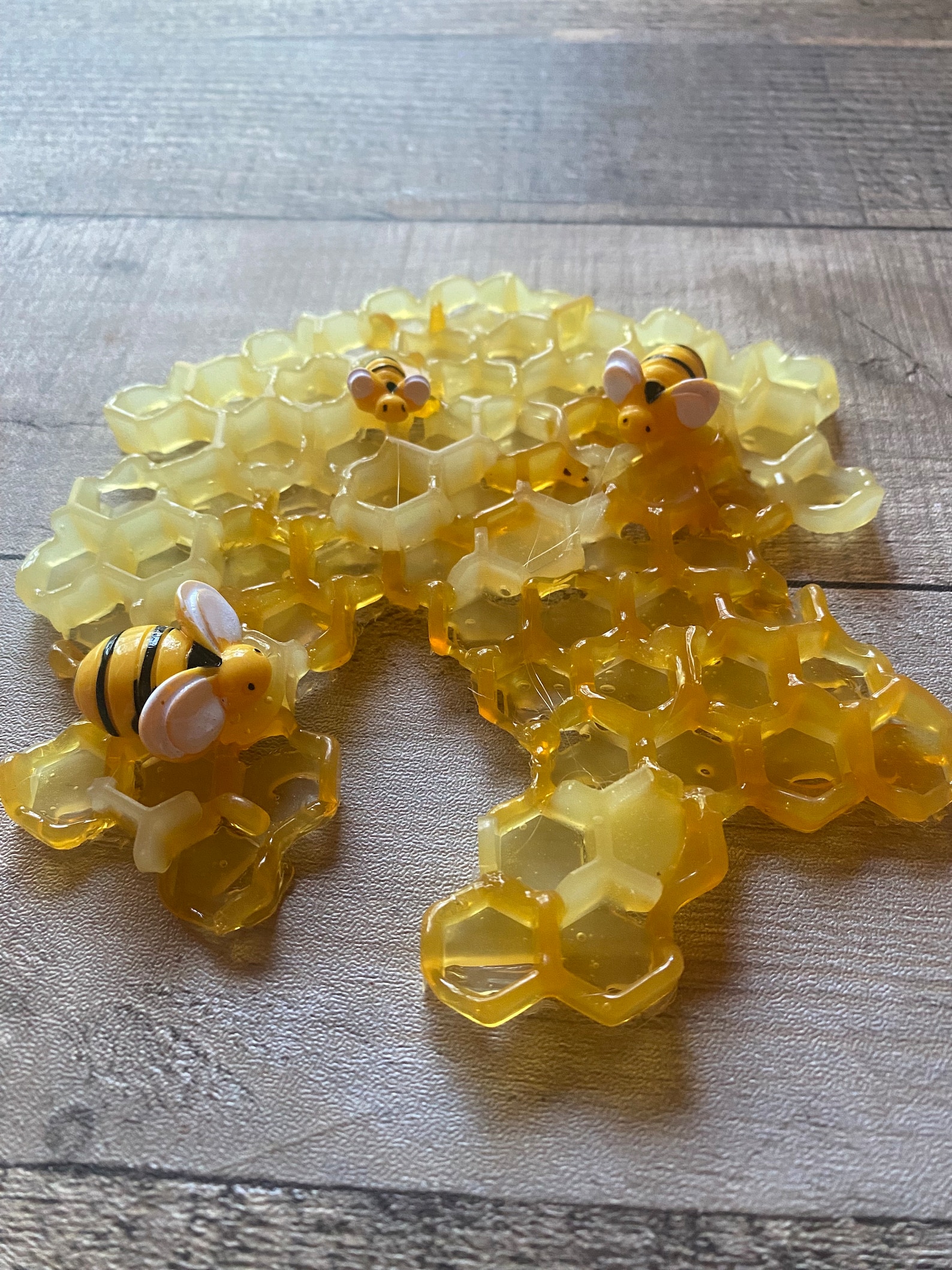 Faux Honeycomb Piece With Bees/decorative Accents/5.75”x4.75” - Etsy