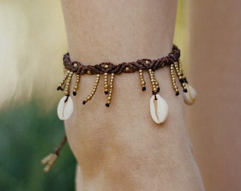 Macrame anklet «Kaurya» with brass beads and Kauri shells • Boho • Jewelry • Hippie • Oriental • Festival • Summer