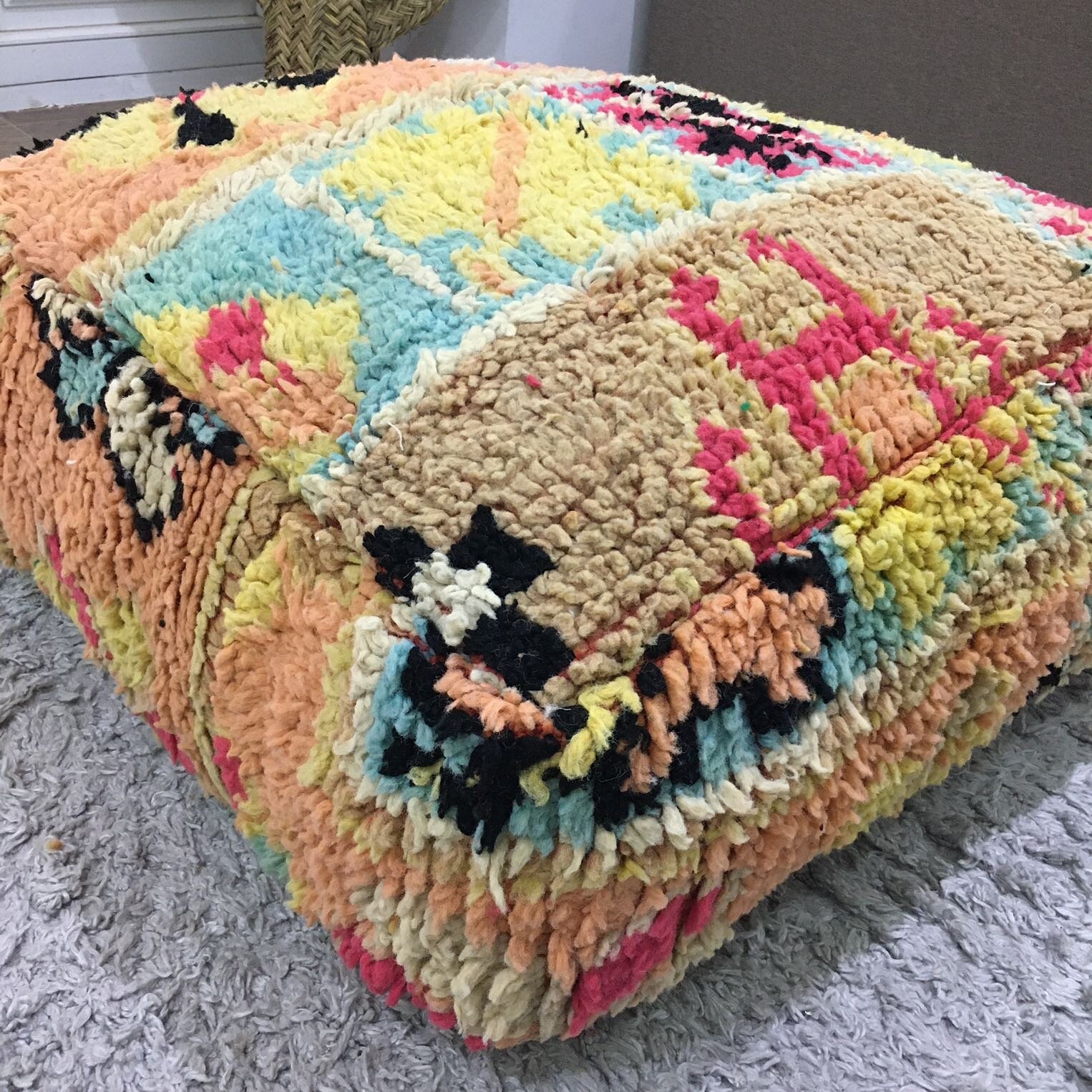モロッコ フロアクッション 24x24 | ヴィンテージ ベルベル キリム