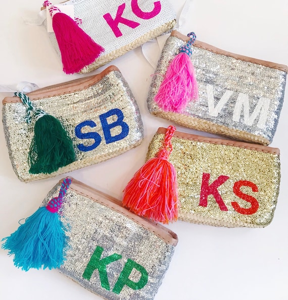 Lot of 10 personalized straw clutches hand sewn sequins initials Express shipping Straw clutch Sequins Monogramme straw clutch Wholesale