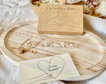 I am pregnant | godmother / godfather | wedding announcement | pregnancy announcements | grandpa / grandma | witness | CUSTOMIZABLE message vial