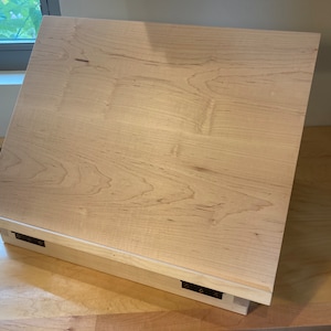 Large Maple Tabletop Easel