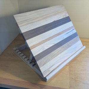 Multi wood Tabletop Easel