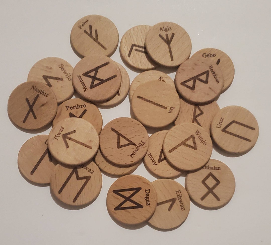 RUNE SET Elder Futhark Wooden Rune Set 25 Runesincludes Cloth Pouch for ...