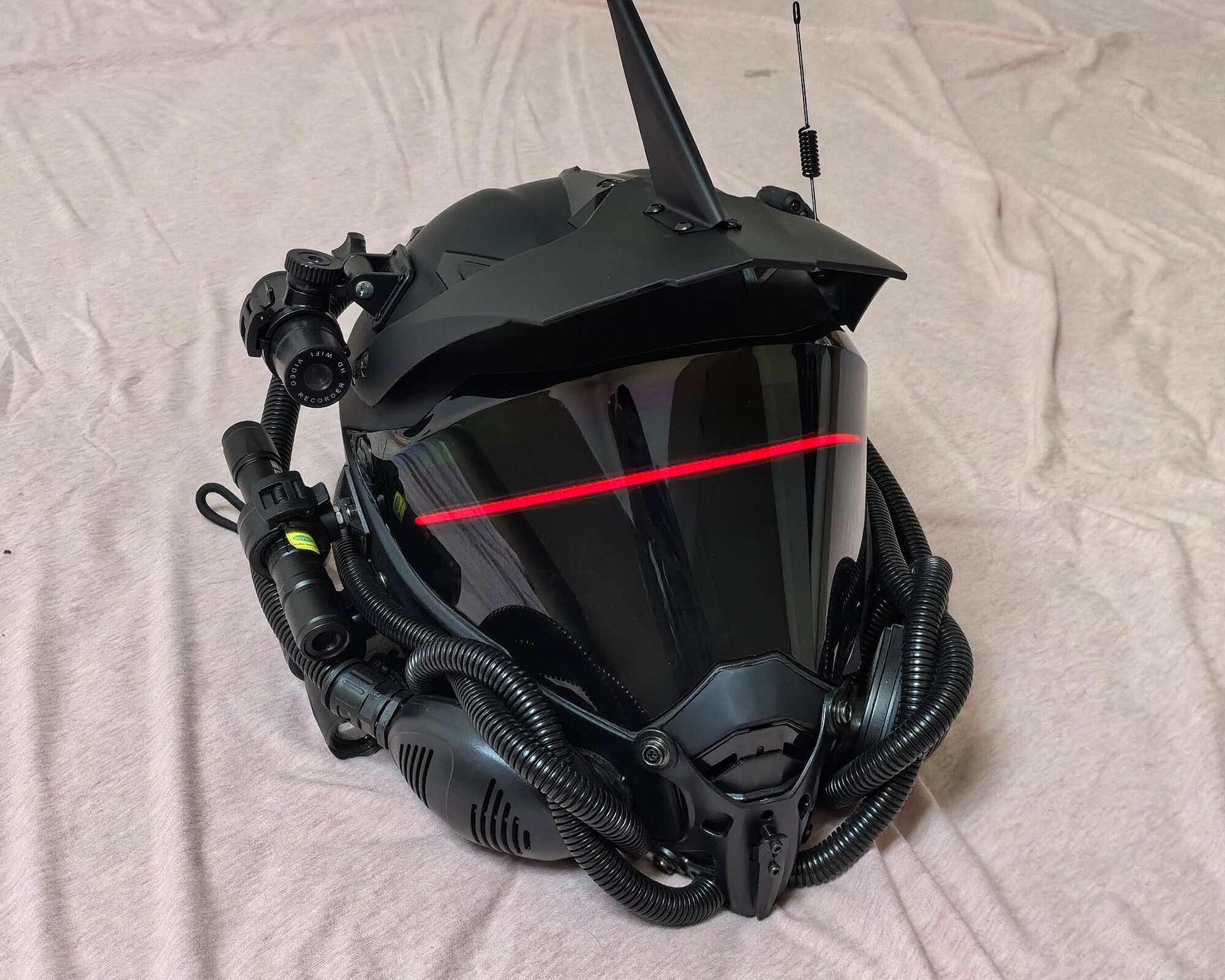 マシュメロのヘルメット Marshmello helmet - Etsy 日本