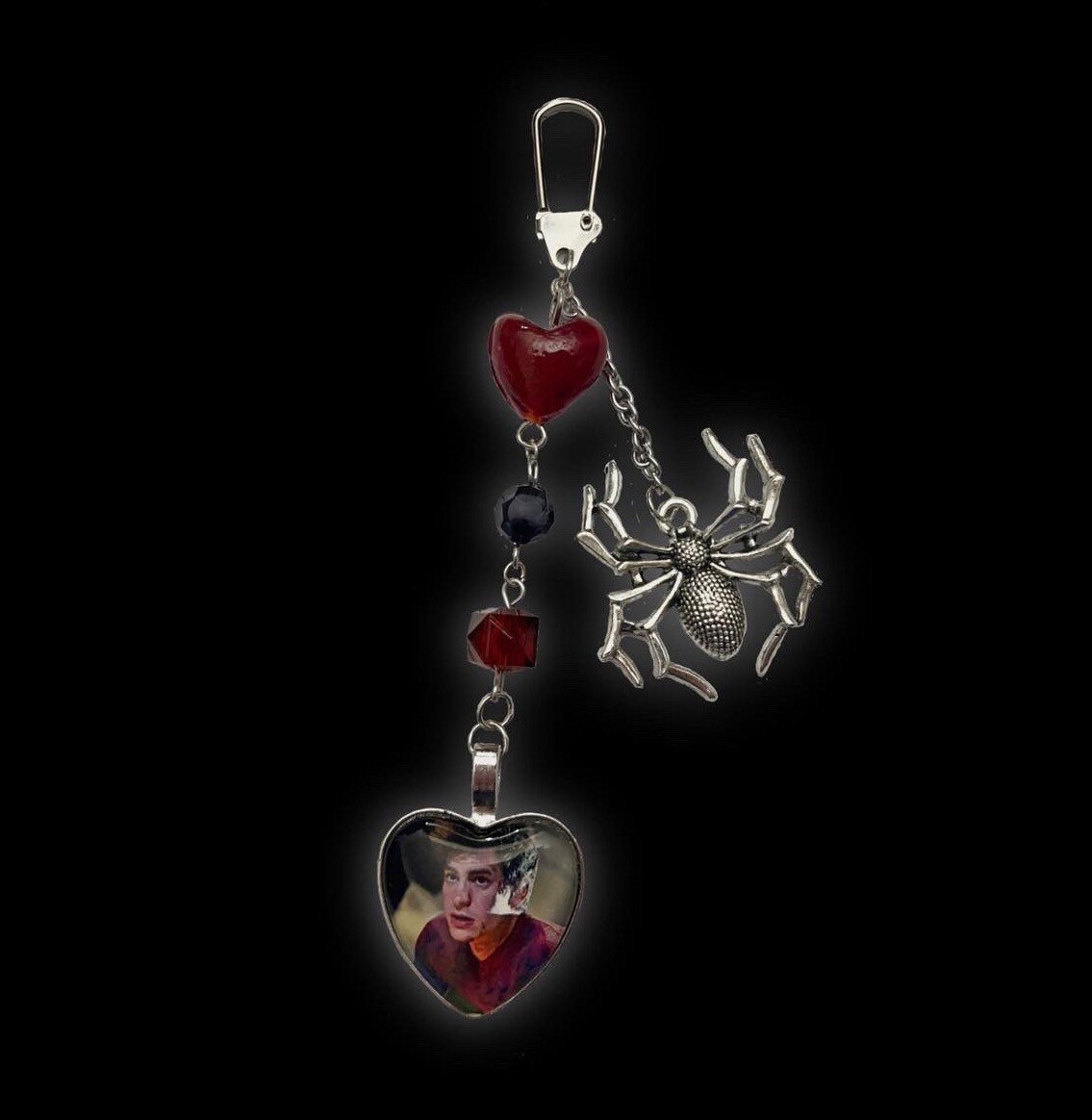 Louis Tomlinson Love Heart Locket Necklace customisable 