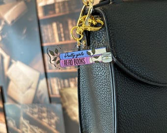 Pretty girls read Keychain | Bag Charm | Phone Charm | Charm | Romantasy | Bookish gifts