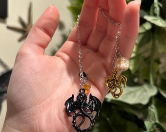 Deluxe 4th Wing chain bookmark