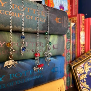House Chain bookmarks