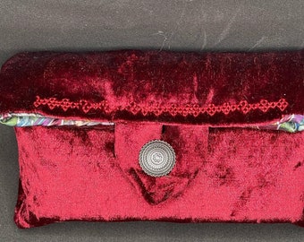 Red Crushed Velvet Reading Cloth/Wrap