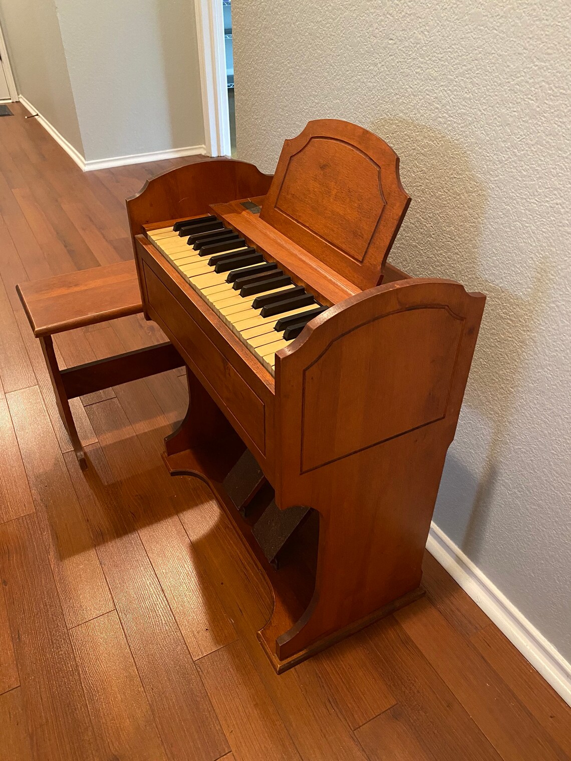 Estey Childrens pump organ Etsy